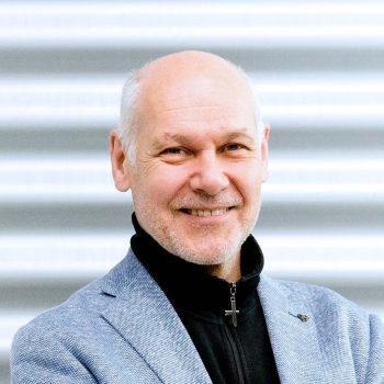 Prof. Stefan Seelecke